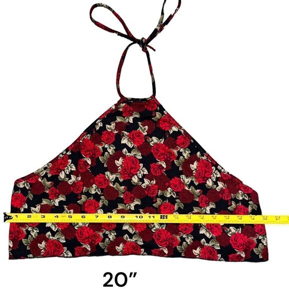 Red Roses on Black Tie-Back Cropped Top - Picture 5 of 10